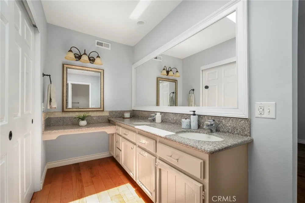 2700 Arlington Avenue #115 Torrance, CA 90501