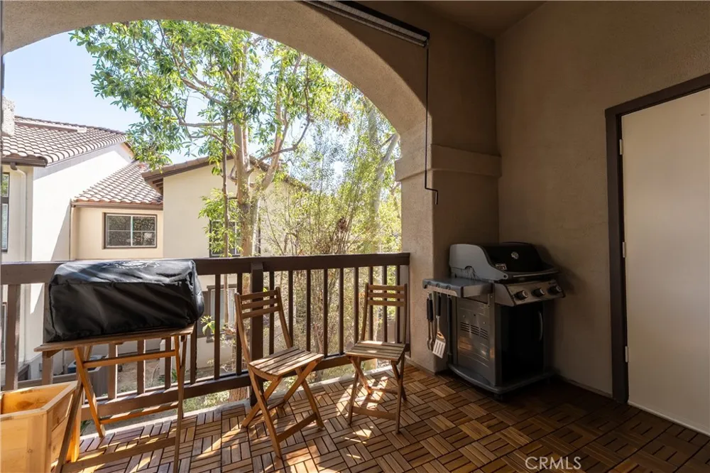 2960 Champion #710 Tustin, CA 92782