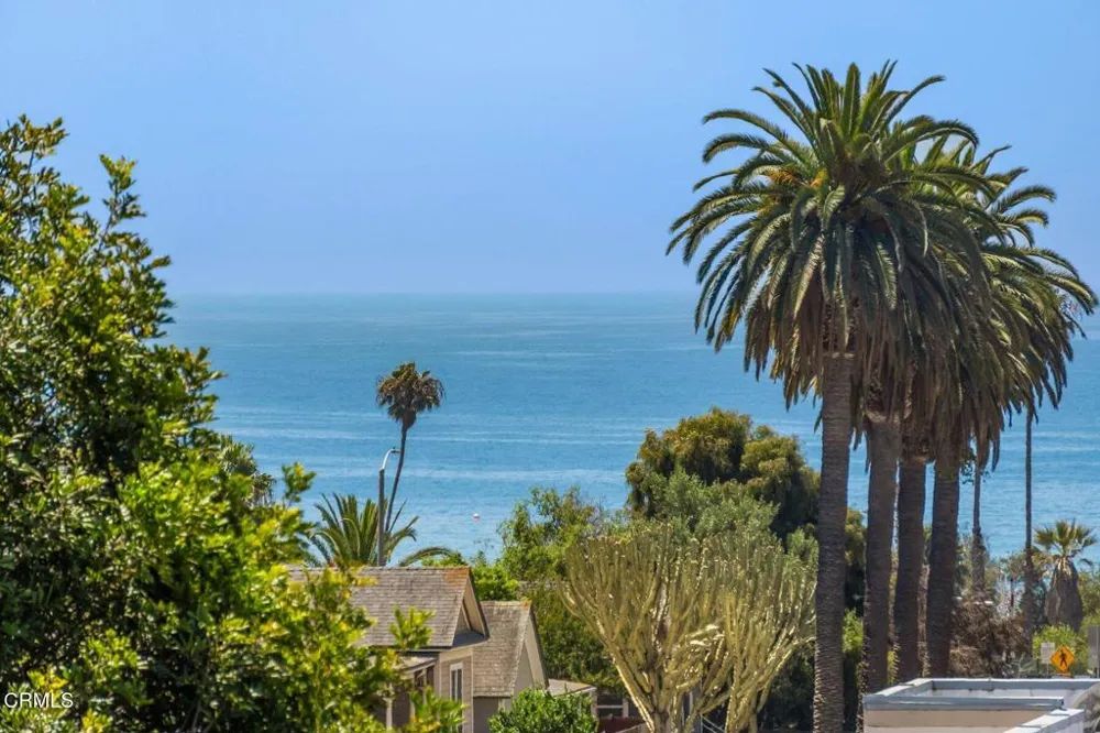 797 E Santa Clara Street Ventura, CA 93001