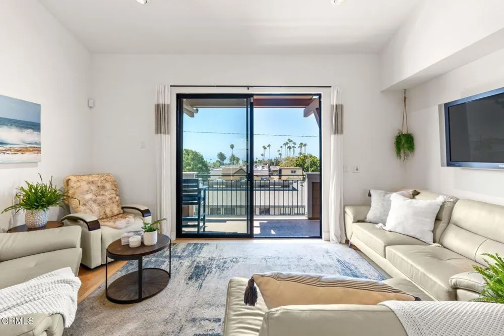 797 E Santa Clara Street Ventura, CA 93001