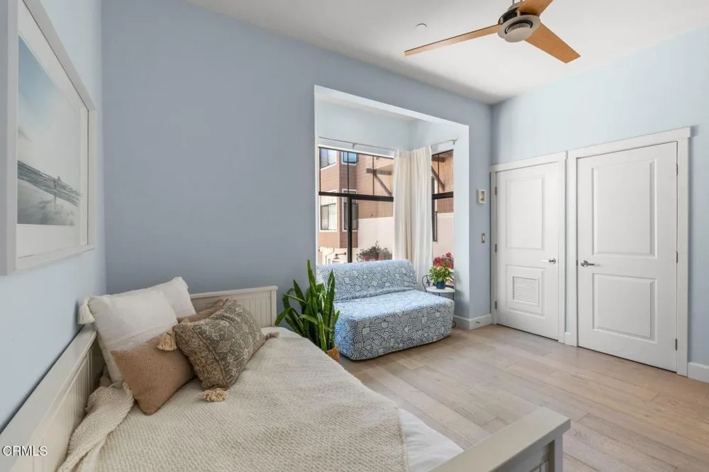 797 E Santa Clara Street Ventura, CA 93001
