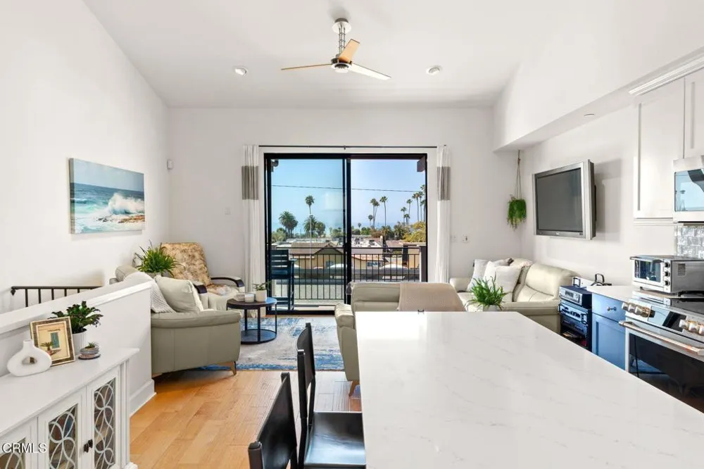 797 E Santa Clara Street Ventura, CA 93001