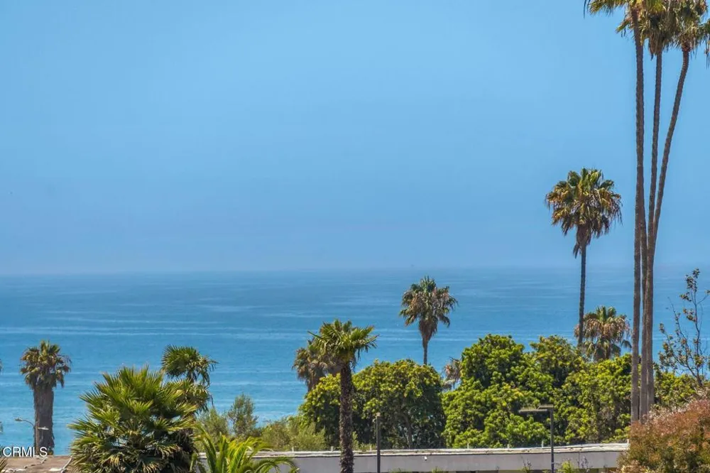797 E Santa Clara Street Ventura, CA 93001