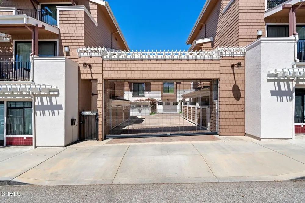 797 E Santa Clara Street Ventura, CA 93001