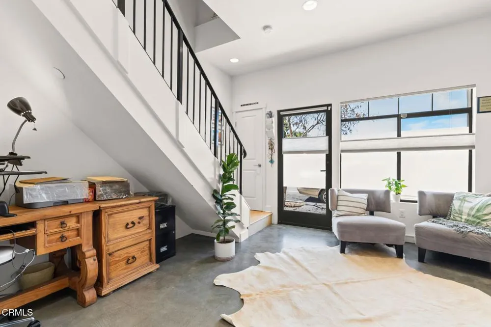 797 E Santa Clara Street Ventura, CA 93001