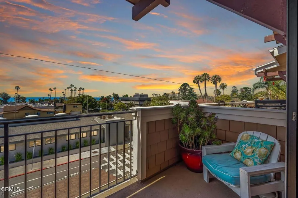 797 E Santa Clara Street Ventura, CA 93001