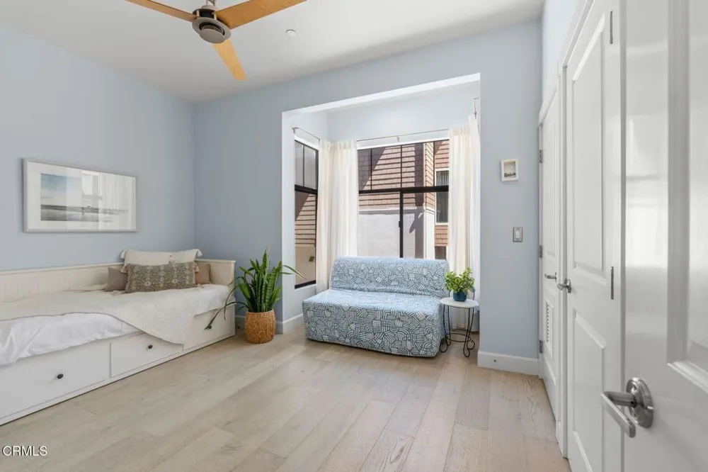 797 E Santa Clara Street Ventura, CA 93001