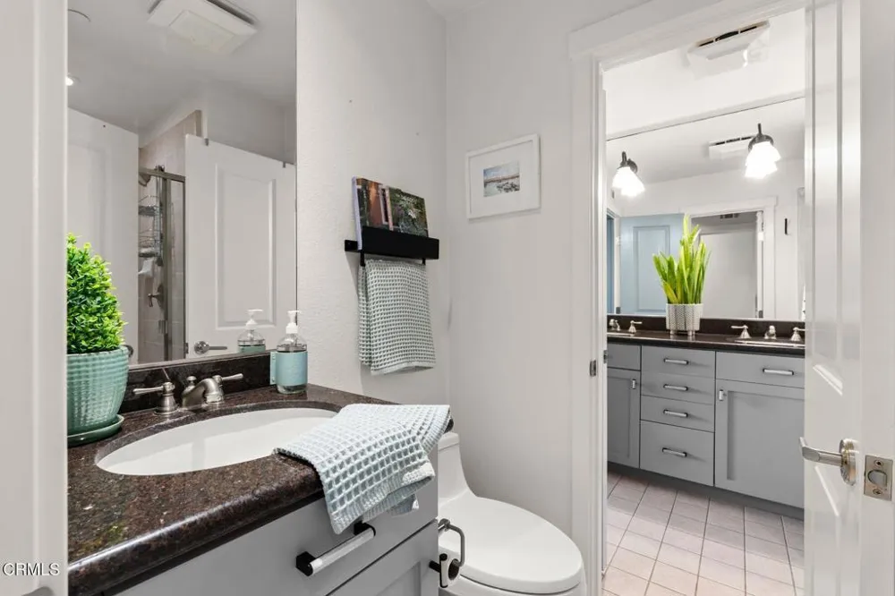 797 E Santa Clara Street Ventura, CA 93001
