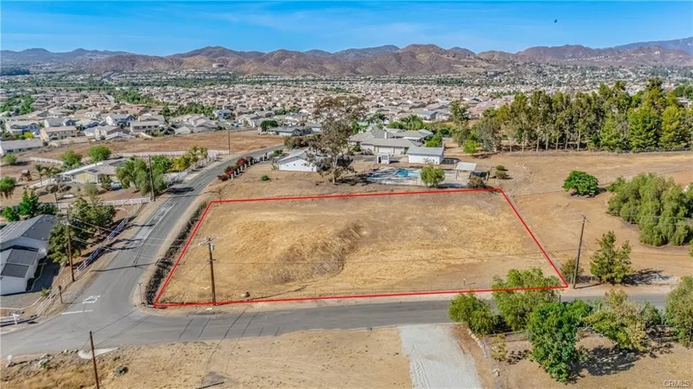 Conejo/Las Flores Menifee, CA 92587