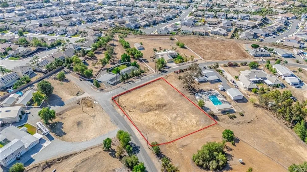 Conejo/Las Flores Menifee, CA 92587