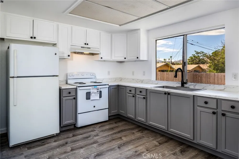 55897 Santa Fe Yucca Valley, CA 92284