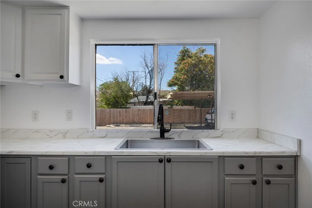 55897 Santa Fe Yucca Valley, CA 92284