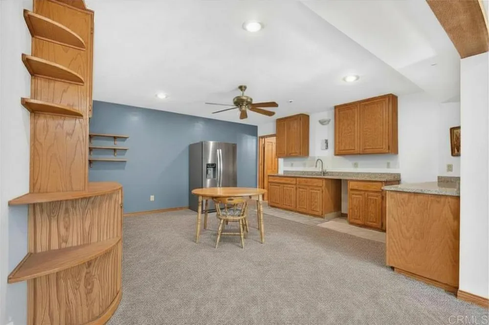 21041 Black Canyon Road Ramona, CA 92065