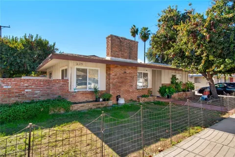 529 W 25th Street