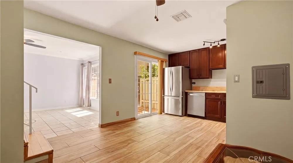 7300 Lennox #K16 Van Nuys, CA 91405
