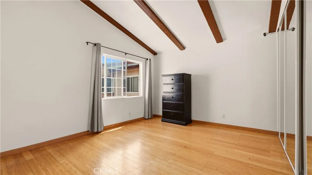 7300 Lennox #K16 Van Nuys, CA 91405