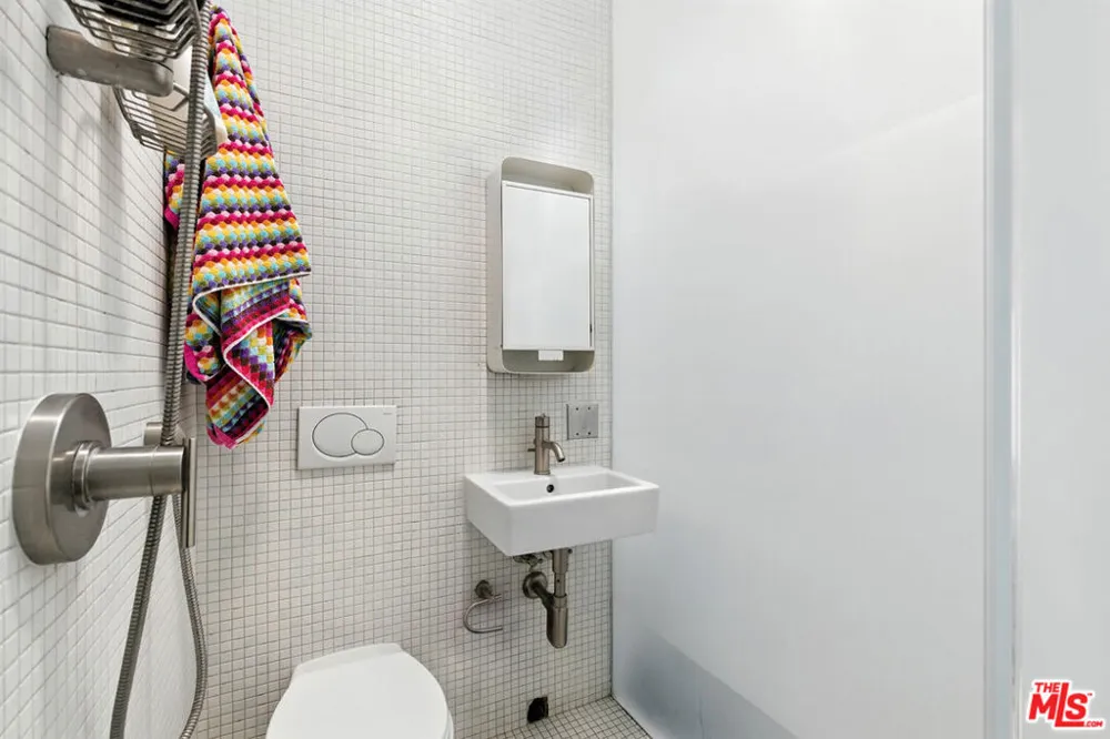 2722 6th Street #Unit B Santa Monica, CA 90405