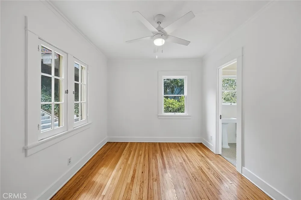 3322 Hamilton Way Los Angeles, CA 90026
