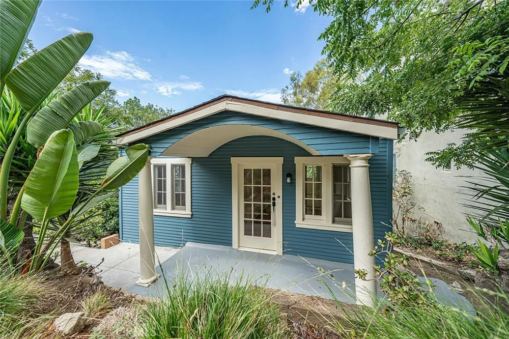 3322 Hamilton Way Los Angeles, CA 90026