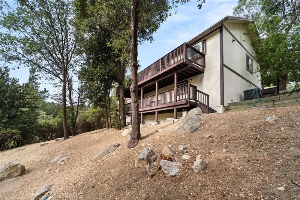 1541 Krause Lane Lake Arrowhead, CA 92352