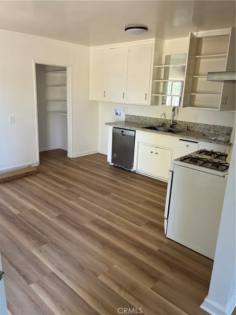 863 Morada Altadena, CA 91001