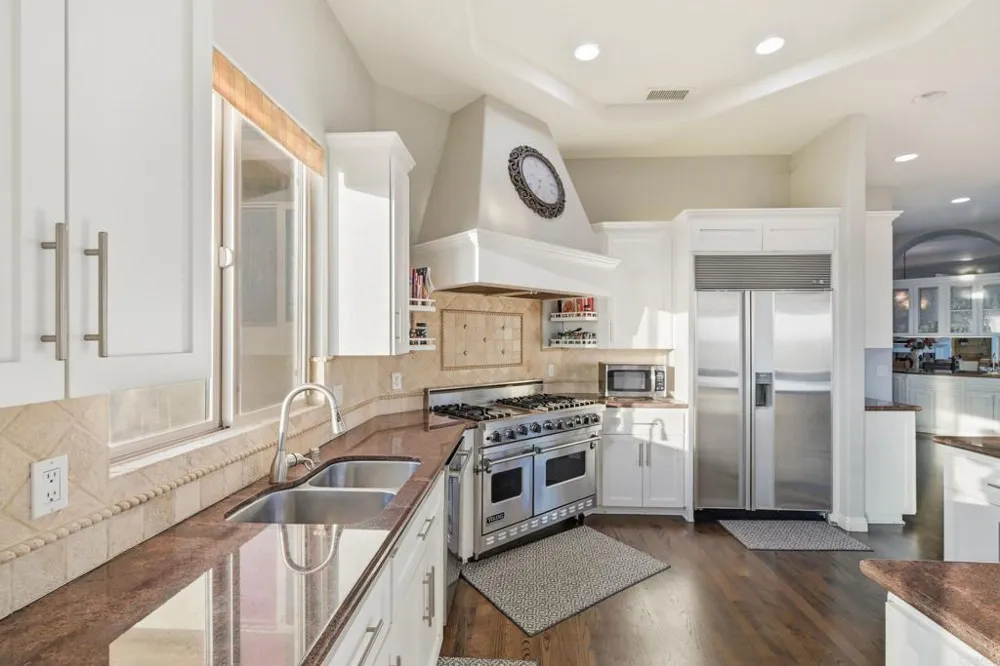 14040 Iris Lane Poway, CA 92064
