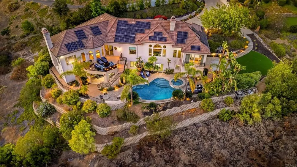 14040 Iris Lane Poway, CA 92064