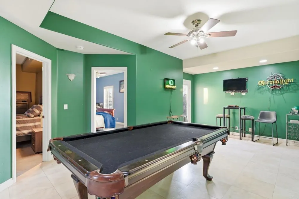 14040 Iris Lane Poway, CA 92064