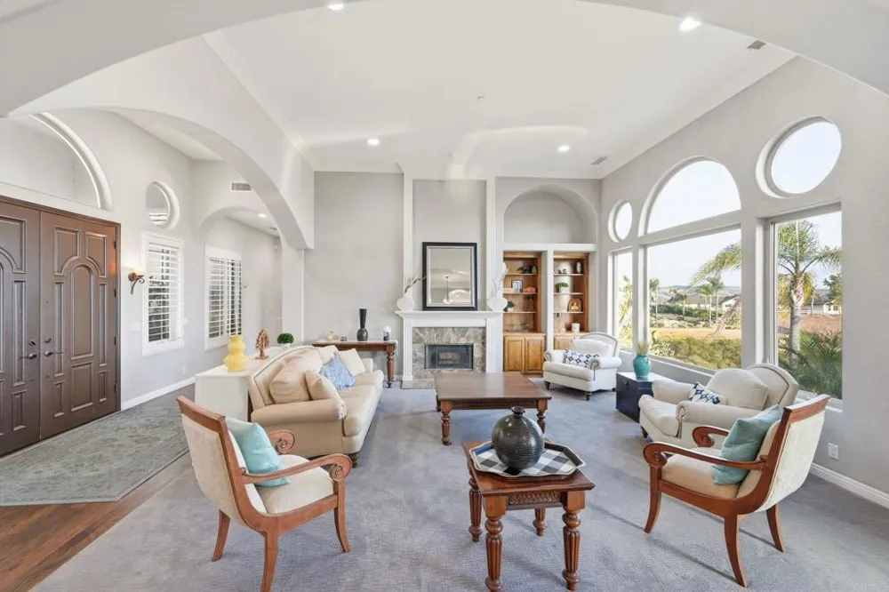 14040 Iris Lane Poway, CA 92064