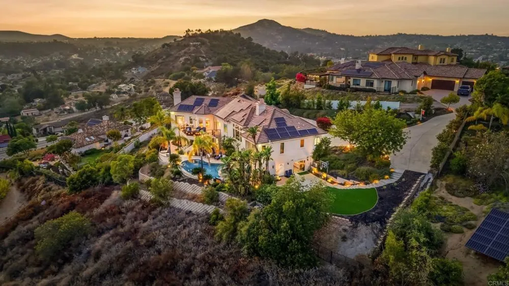 14040 Iris Lane Poway, CA 92064