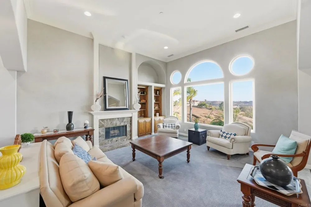 14040 Iris Lane Poway, CA 92064