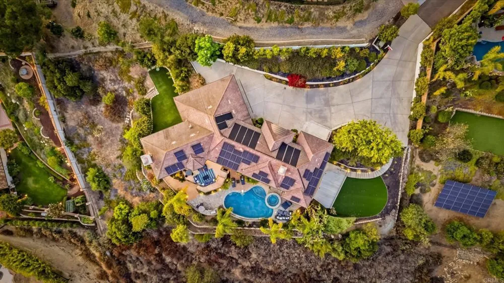 14040 Iris Lane Poway, CA 92064