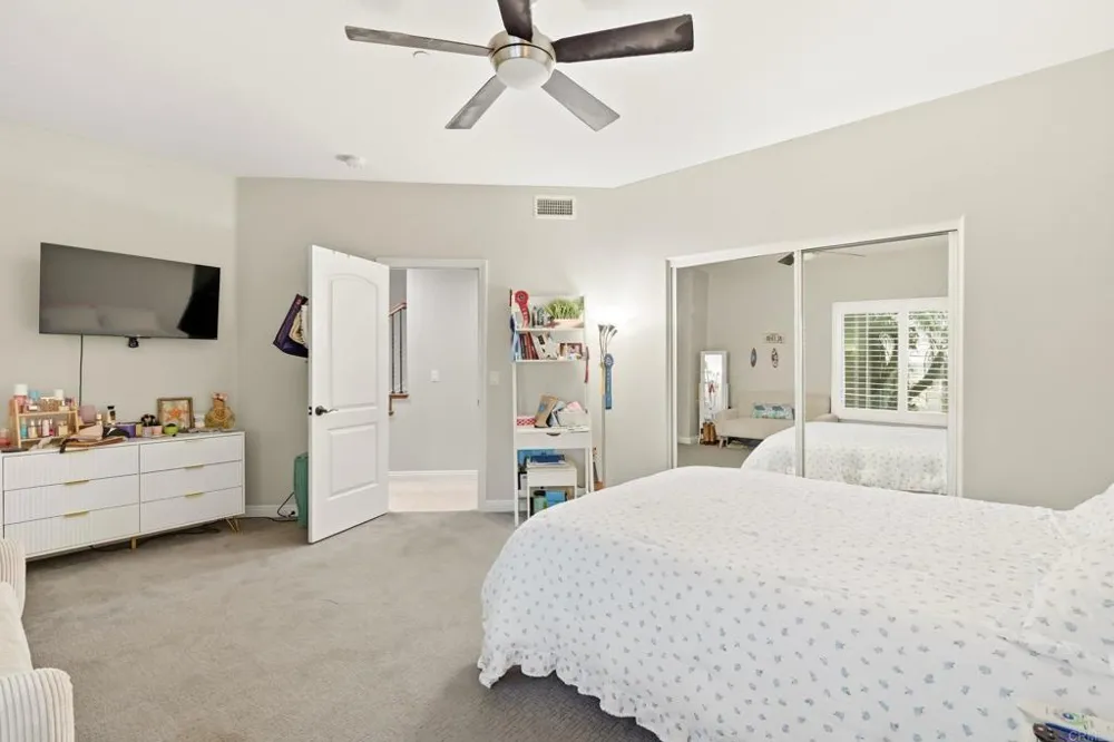 14040 Iris Lane Poway, CA 92064