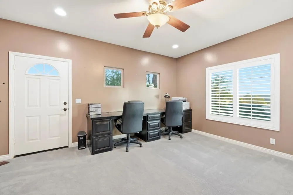 14040 Iris Lane Poway, CA 92064