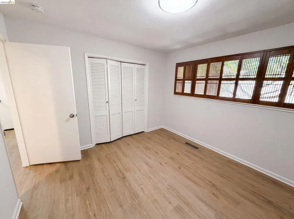 612 Tahos Rd Orinda, CA 94563
