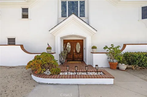 1444 W Bay Avenue