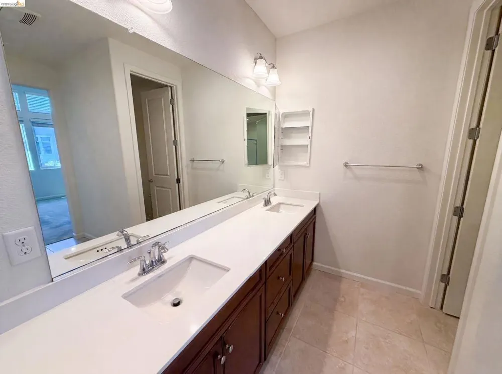 5731 El Dorado Ln Dublin, CA 94568
