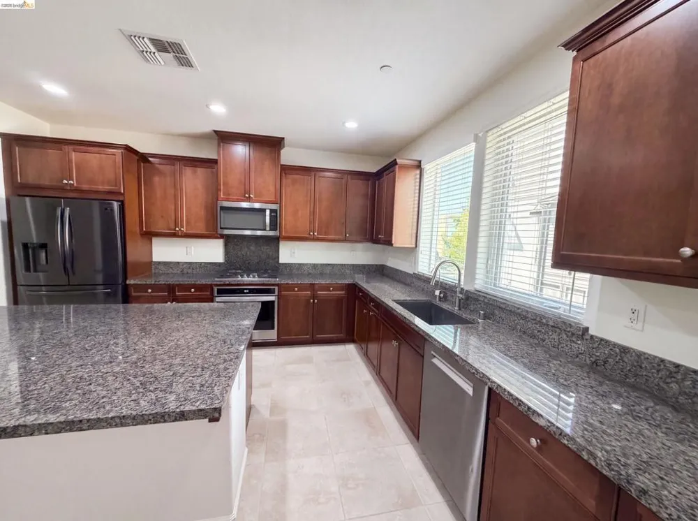 5731 El Dorado Ln Dublin, CA 94568