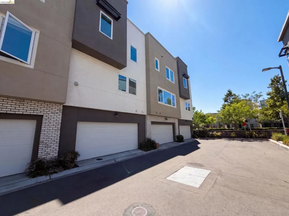 5731 El Dorado Ln Dublin, CA 94568