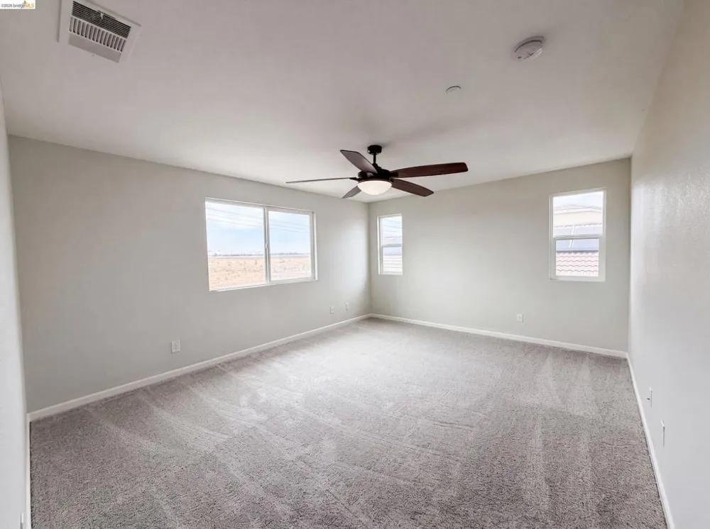 1519 Sycamore Dr Oakley, CA 94561