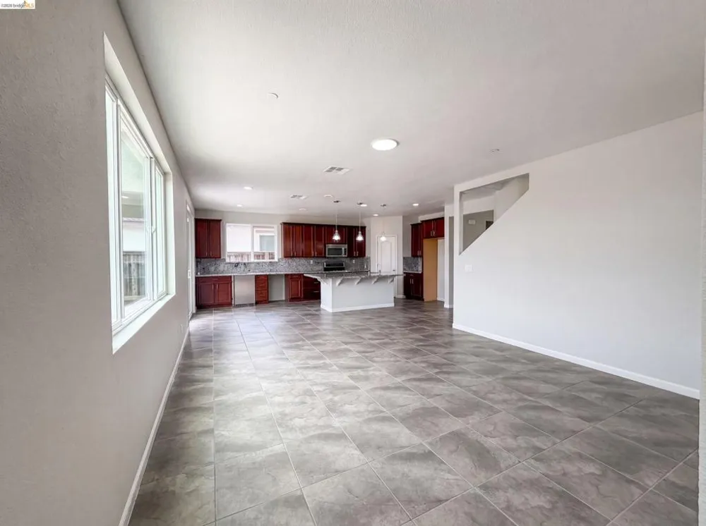 1519 Sycamore Dr Oakley, CA 94561