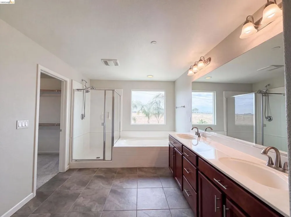 1519 Sycamore Dr Oakley, CA 94561