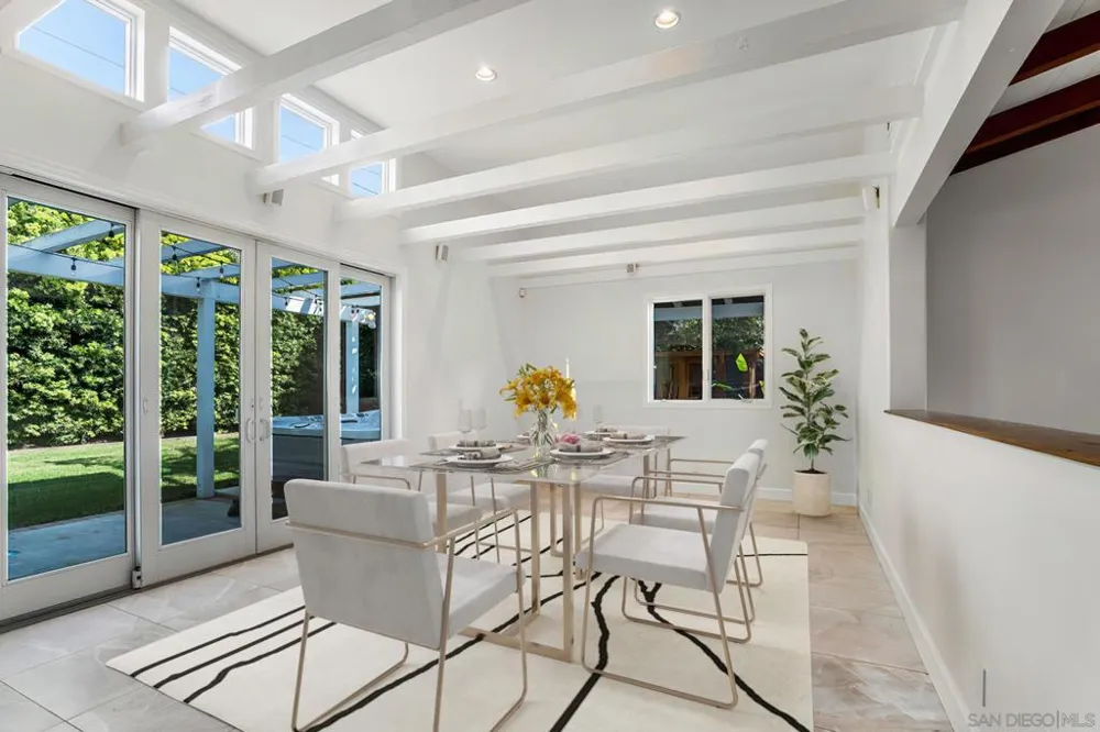 5247 Chelsea La Jolla, CA 92037