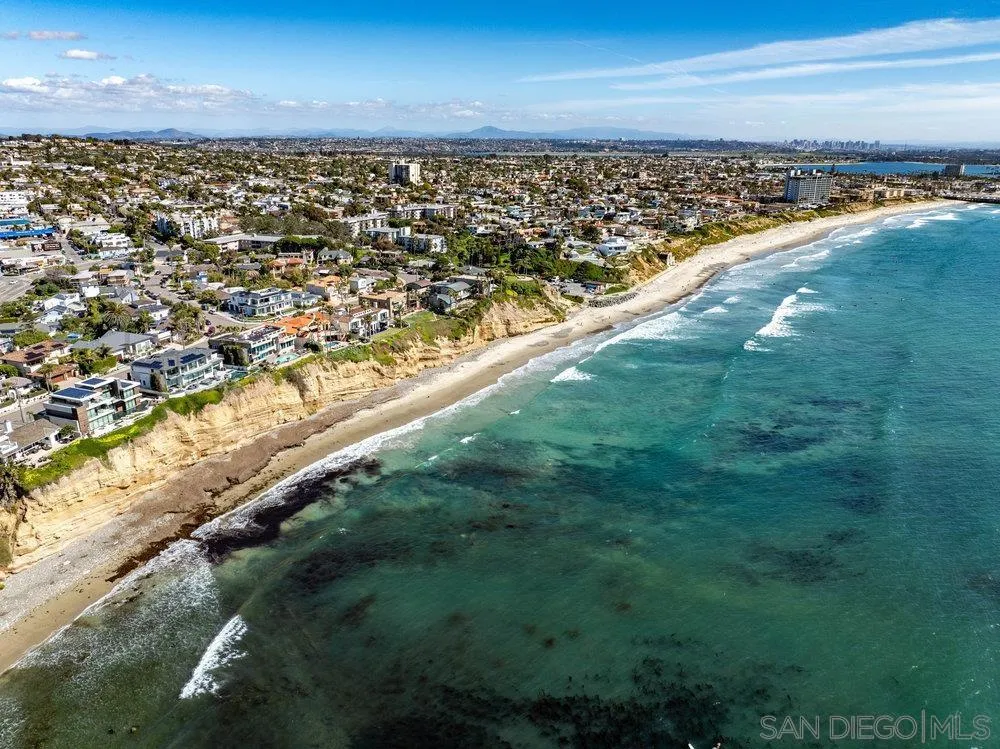 5247 Chelsea La Jolla, CA 92037