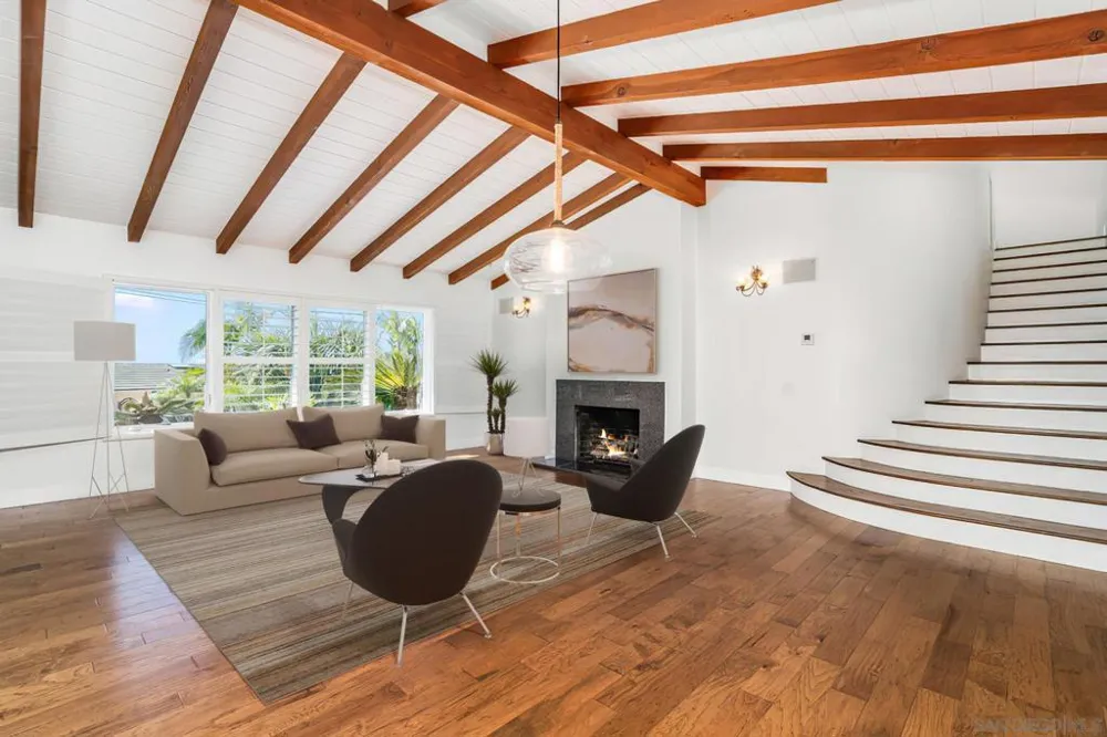 5247 Chelsea La Jolla, CA 92037