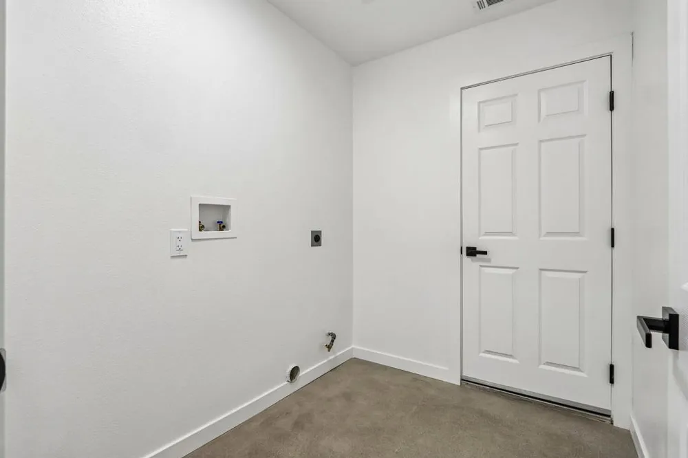 1941 Marguerite Street Palm Springs, CA 92264