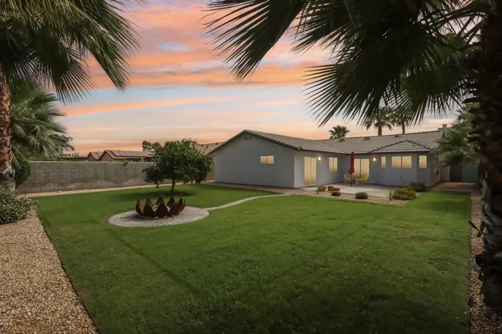 1941 Marguerite Street Palm Springs, CA 92264