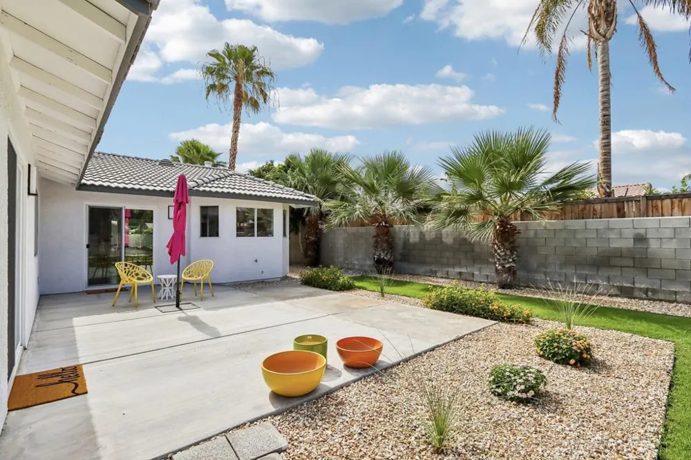 1941 Marguerite Street Palm Springs, CA 92264