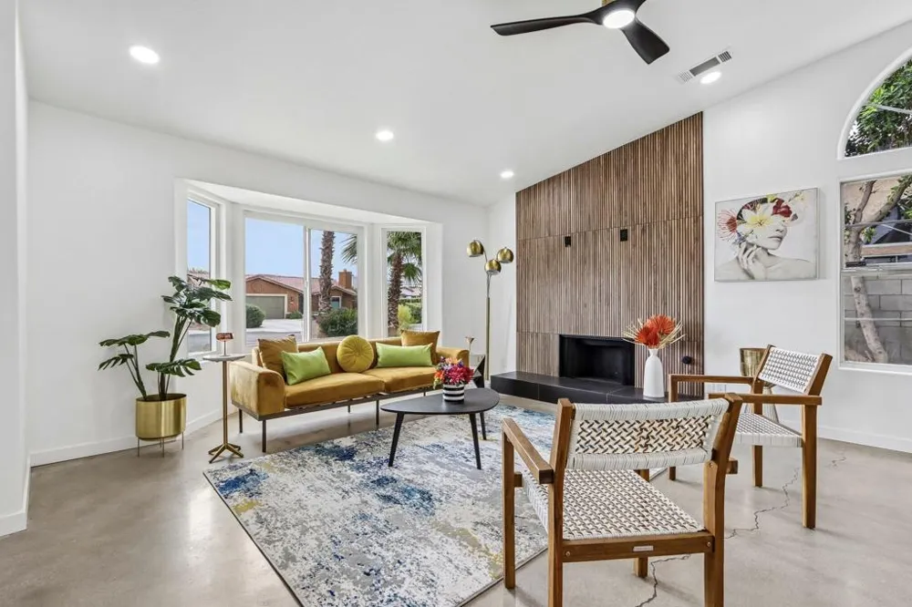 1941 Marguerite Street Palm Springs, CA 92264
