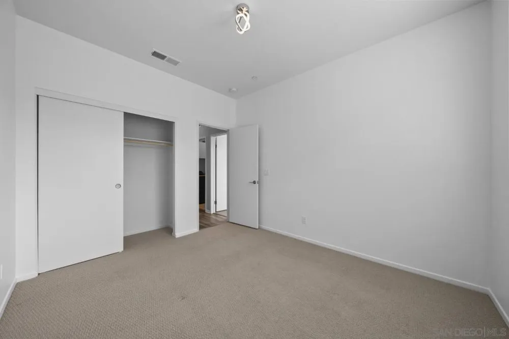 5223 Surfwalk Way #111 San Diego, CA 92154